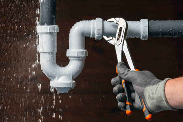 Professional Leak Detection technician working in Adamstown, PA